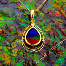 将图片加载到图库查看器,KORITE 18K Gold Teardrop Solara Pendant with Diamond Accent