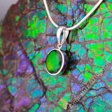 将图片加载到图库查看器,KORITE 14K White Gold Oval Ammolite/Jade Pendant