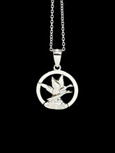 将图片加载到图库查看器，Snow Geese NORTHERN SPIRIT Sterling Silver Pendant with Canadian Diamond
