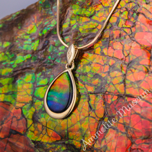 将图片加载到图库查看器，14K Gold Teardrop Ammolite Pendant
