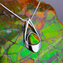 将图片加载到图库查看器，Sterling Silver Teardrop Ammolite Pendant
